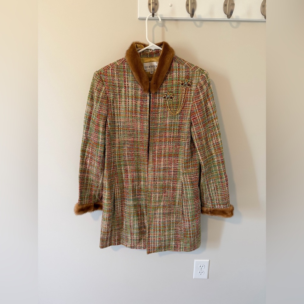 Lily & Taylor Tweed Silk Blazer Jacket Faux Fur Cuffs Women’s Sz 12 Brown Red